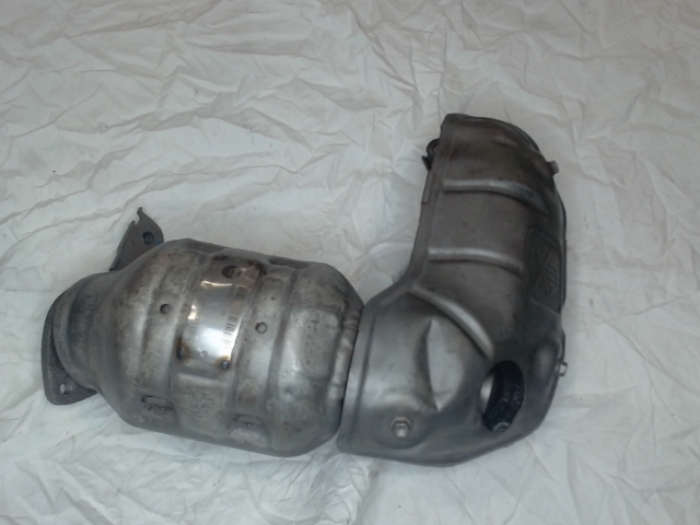 Left, Catalytic Converter with Integrated Exhaust Manifold