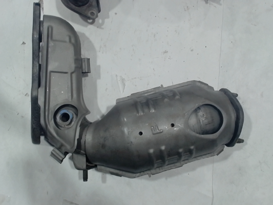 Right, Catalytic Converter with Integrated Exhaust Manifold