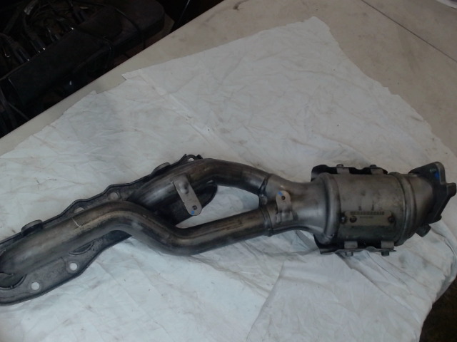 Left, Catalytic Converter with Integrated Exhaust Manifold