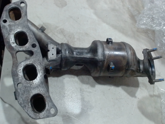 Catalytic Converter with Integrated Exhaust Manifold, Federal