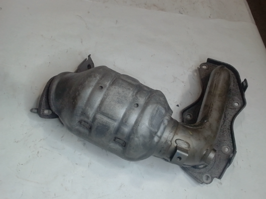 Left, Catalytic Converter with Integrated Exhaust Manifold