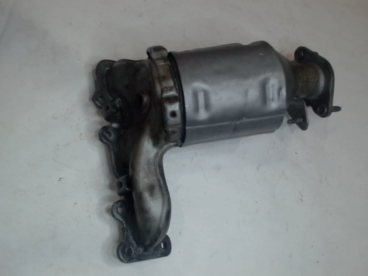 Left, Catalytic Converter with Integrated Exhaust Manifold