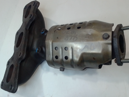 Right, Catalytic Converter with Integrated Exhaust Manifold