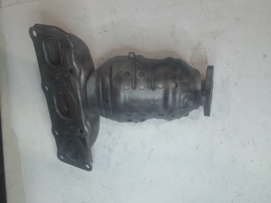 Left, Catalytic Converter with Integrated Exhaust Manifold, AWD