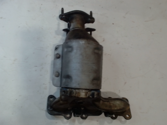 Left, Catalytic Converter with Integrated Exhaust Manifold
