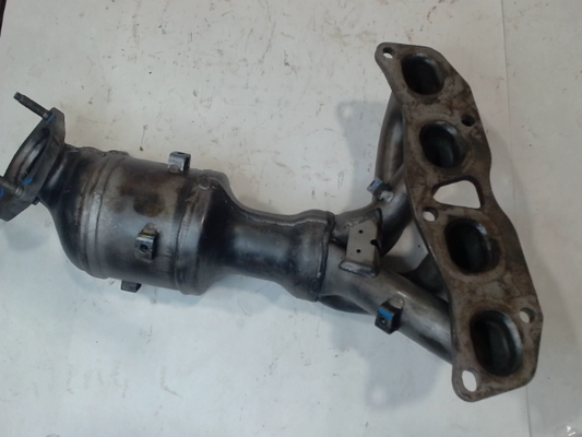 Catalytic Converter with Integrated Exhaust Manifold, Federal