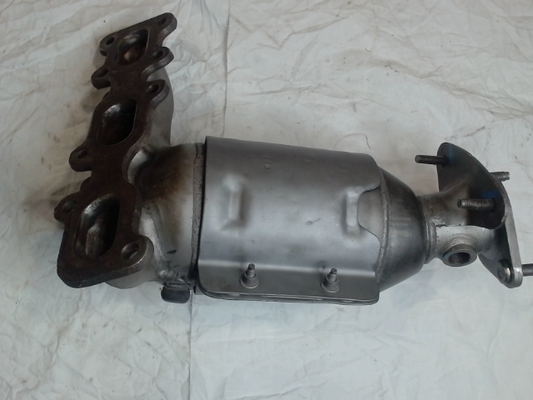 Left, Catalytic Converter with Integrated Exhaust Manifold