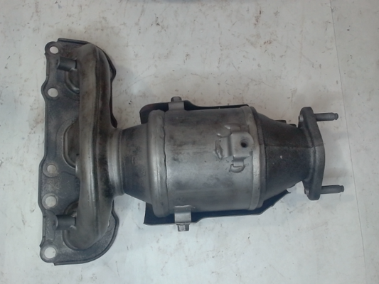 Right, Catalytic Converter with Integrated Exhaust Manifold