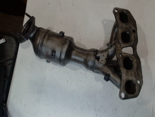 Catalytic Converter with Integrated Exhaust Manifold, Exc.USA Built Vehicle, from 10/2016