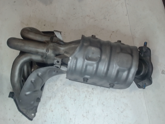Catalytic Converter with Integrated Exhaust Manifold, Federal