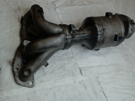 Catalytic Converter with Integrated Exhaust Manifold, Federal