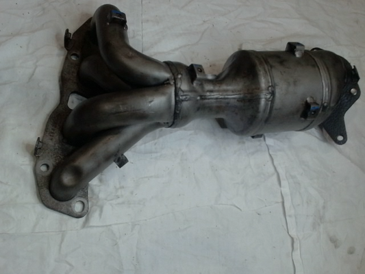 Catalytic Converter with Integrated Exhaust Manifold, Federal