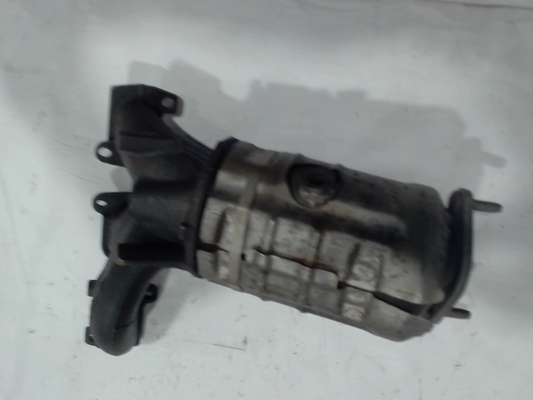Left, Catalytic Converter with Integrated Exhaust Manifold
