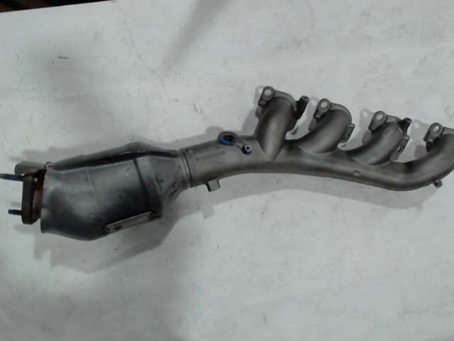Right, Catalytic Converter with Integrated Exhaust Manifold