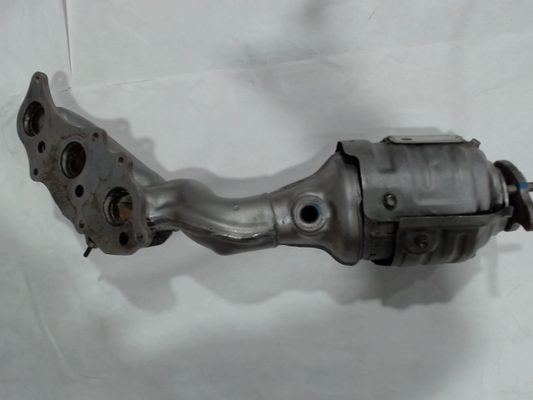 Left, Catalytic Converter with Integrated Exhaust Manifold