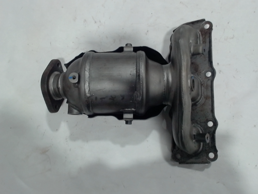 Left, Catalytic Converter with Integrated Exhaust Manifold, AWD