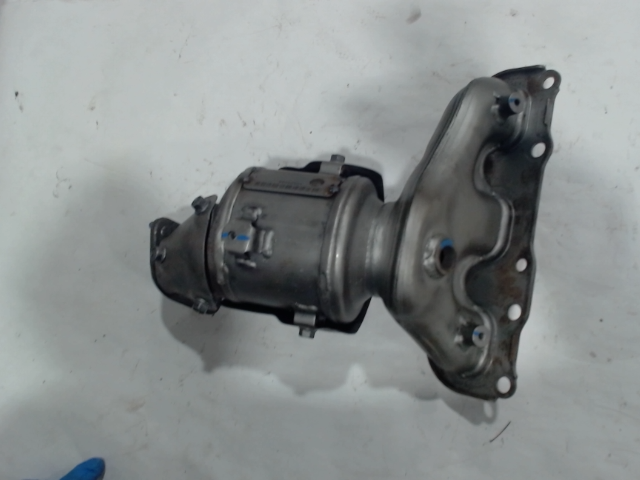 Right, Catalytic Converter with Integrated Exhaust Manifold, AWD