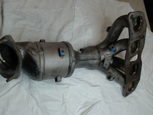 Catalytic Converter with Integrated Exhaust Manifold, USA built