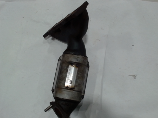 Right, Catalytic Converter with Integrated Exhaust Manifold