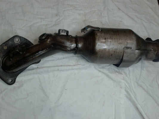 Left, Catalytic Converter with Integrated Exhaust Manifold