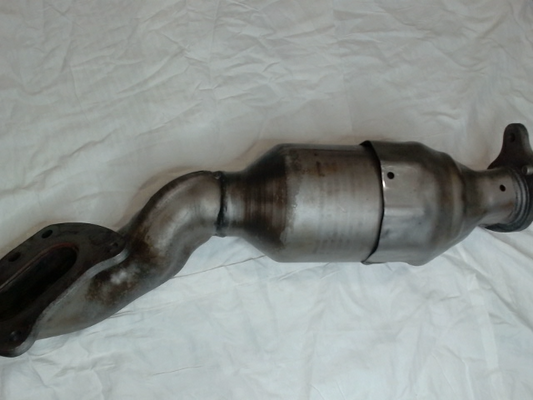 Right, Catalytic Converter with Integrated Exhaust Manifold