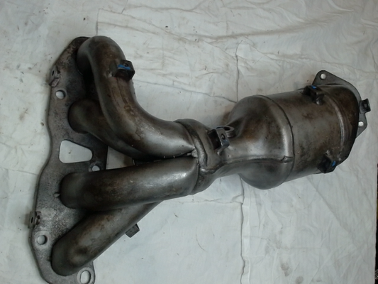 Catalytic Converter with Integrated Exhaust Manifold, Exc.USA Built Vehicle, from 08/2017