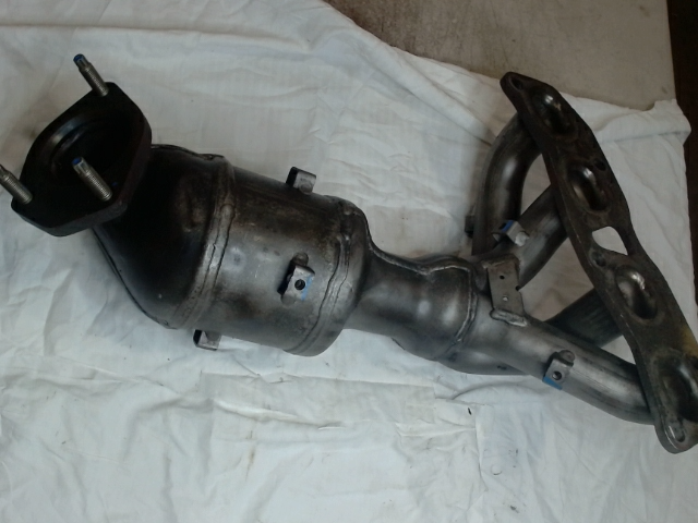 Catalytic Converter with Integrated Exhaust Manifold, USA built