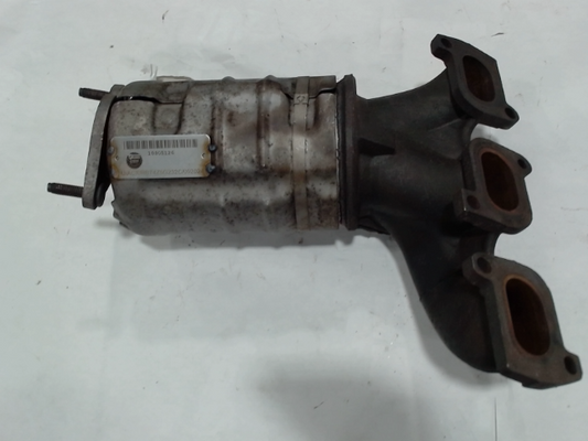 Left, Catalytic Converter with Integrated Exhaust Manifold