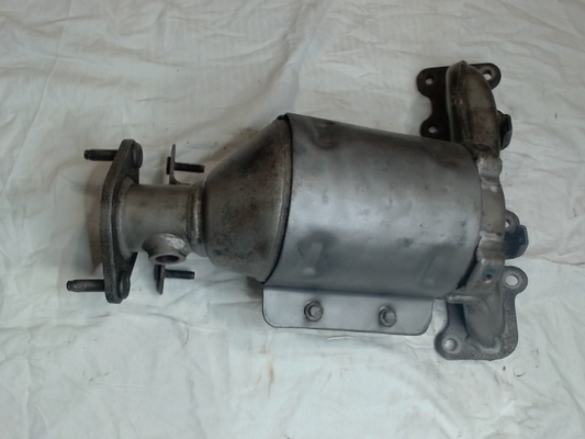 Left, Catalytic Converter with Integrated Exhaust Manifold