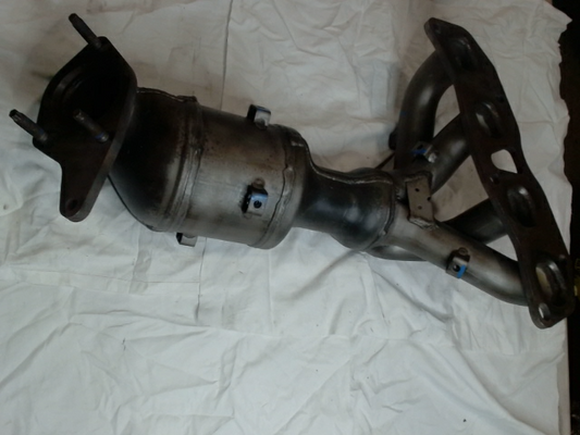 Catalytic Converter with Integrated Exhaust Manifold, Federal