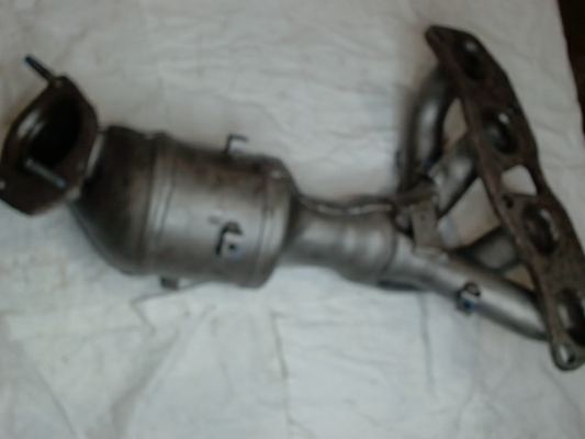 Catalytic Converter with Integrated Exhaust Manifold, Federal