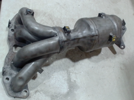 Catalytic Converter with Integrated Exhaust Manifold, USA built