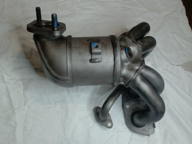 Catalytic Converter with Integrated Exhaust Manifold, Mnfd w/converter, 2.0 LITER, W/O TURBO