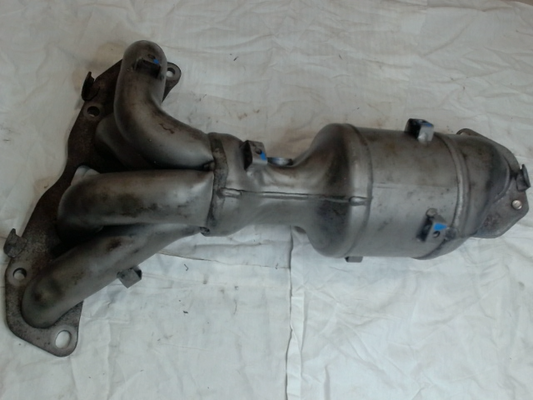 Catalytic Converter with Integrated Exhaust Manifold, USA built