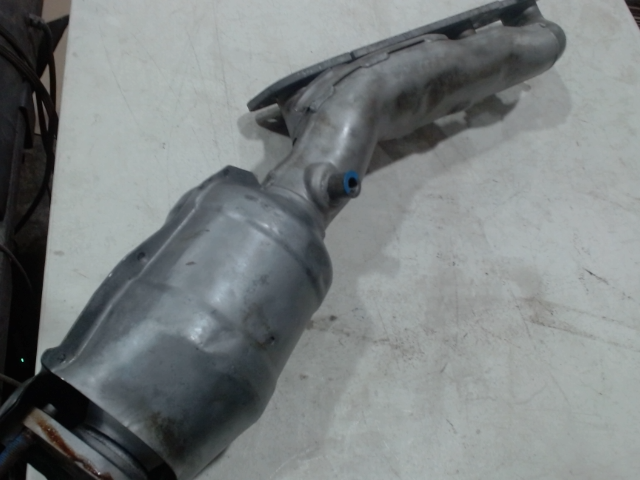 Left, Catalytic Converter with Integrated Exhaust Manifold