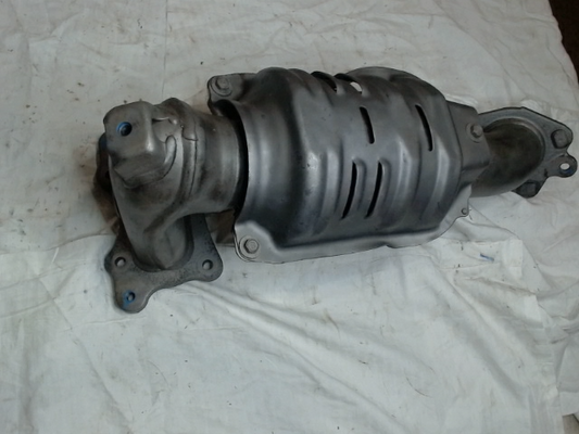 Catalytic Converter with Integrated Exhaust Manifold, FEDERAL