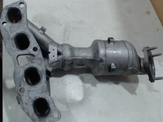 Catalytic Converter with Integrated Exhaust Manifold, Federal