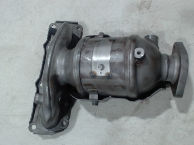 Left, Catalytic Converter with Integrated Exhaust Manifold