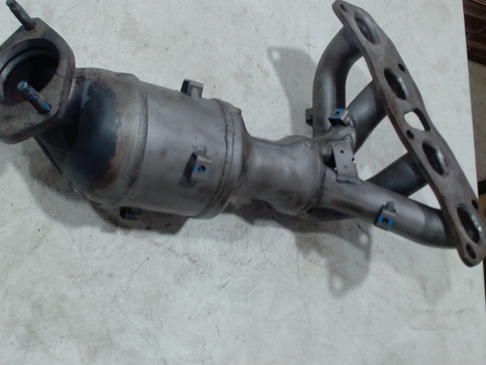Catalytic Converter with Integrated Exhaust Manifold, USA built