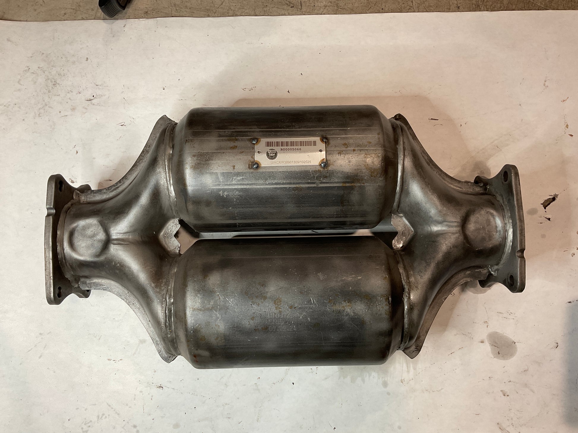 OEM Generac 38901309 PSI Catalyst Inline for Magnum PSI 11L 18L 22L Engines