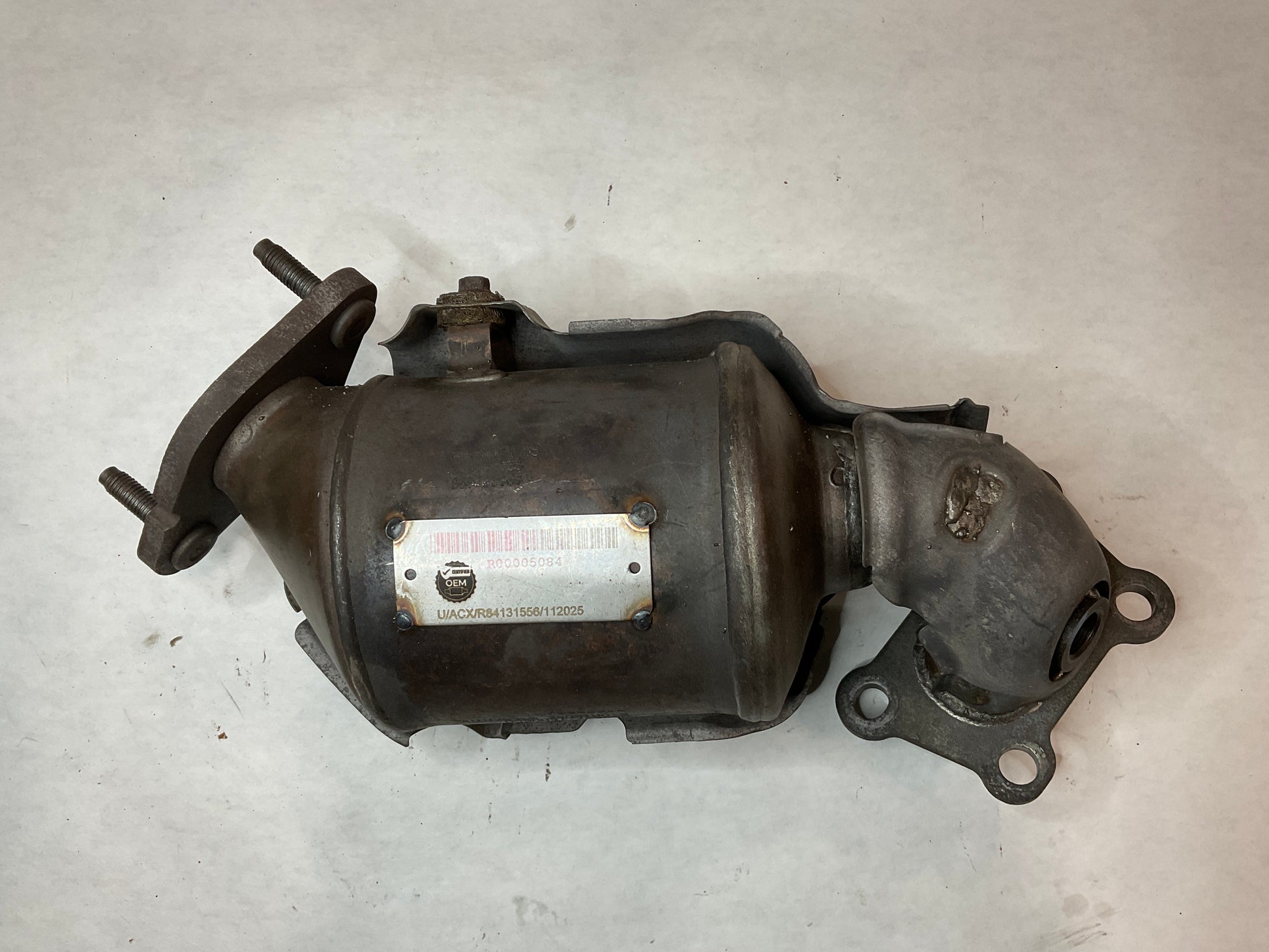 Driver Side 3-Way Catalytic Converter 