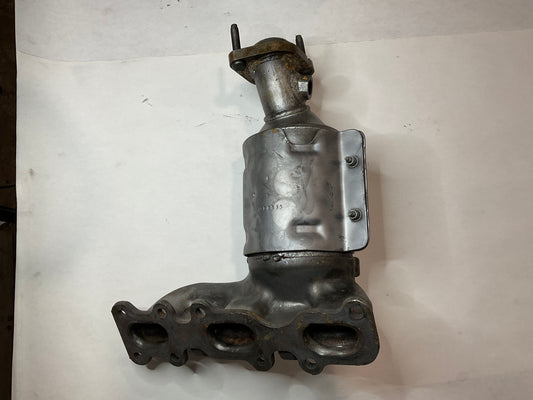 Right, Catalytic Converter with Integrated Exhaust Manifold