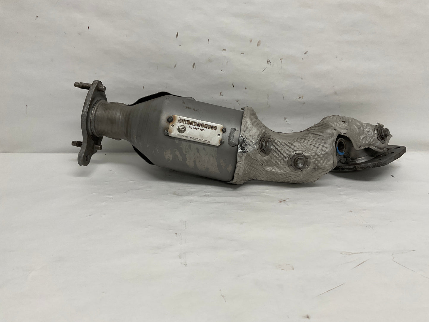 	Exhaust Manifold, Manifold Assembly Exhaust
Front. Left. To 09/20. 3.5L.