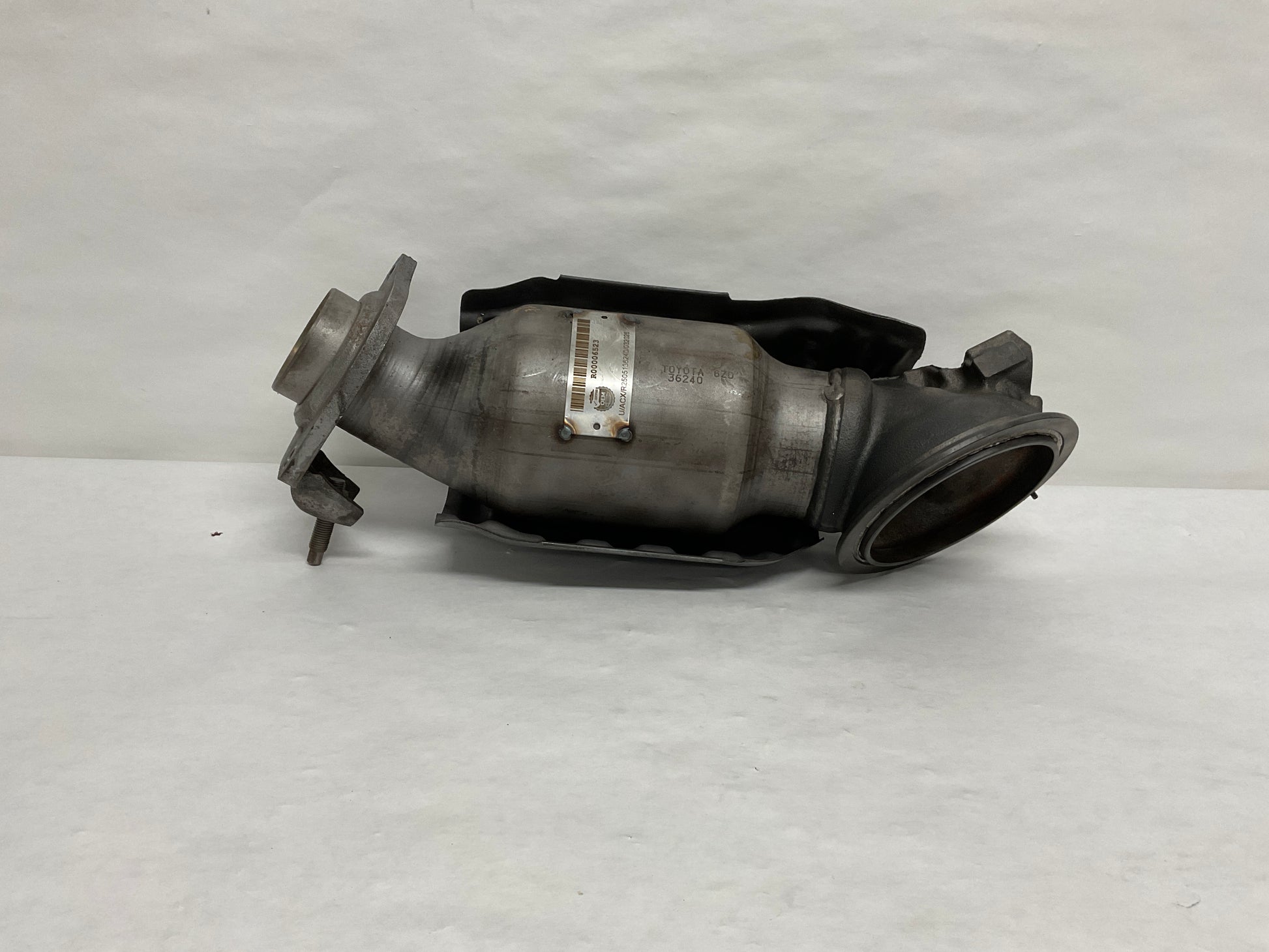	25051-36240
Other Names:	Manifold, Converter Sub Assembly
Description:	
2.0L. NX300. NX200t.

Notes:	Includes: Catalytic Converter.