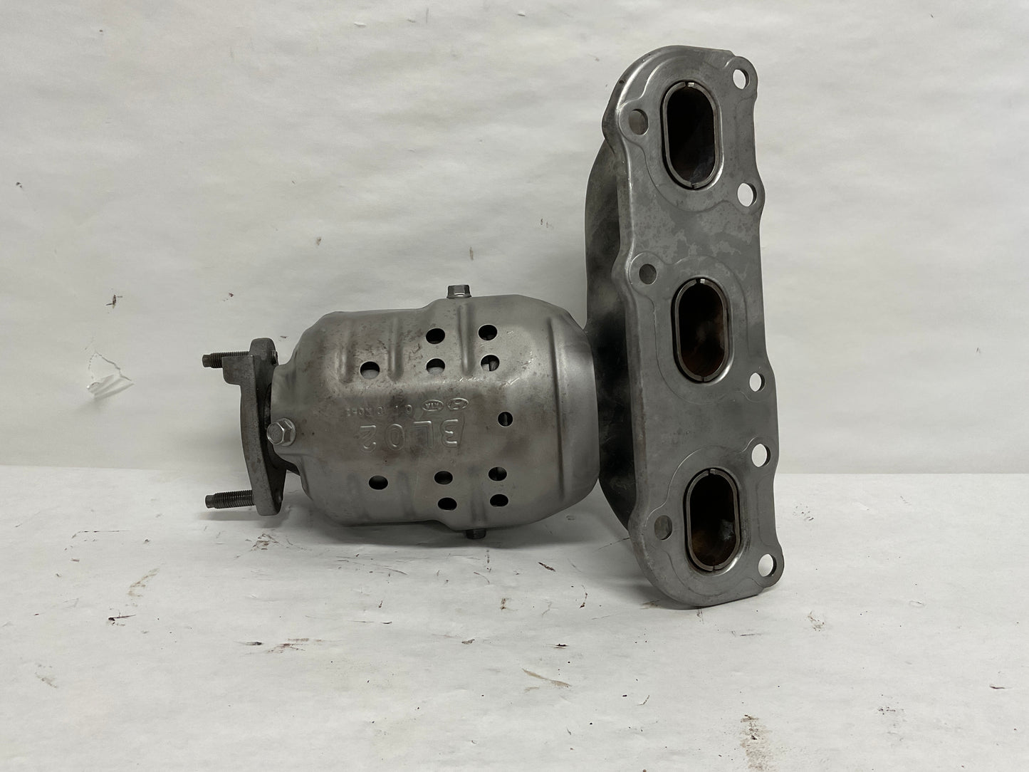 	Right
Other Names:	Manifold Catalytic A
Description:	
Cadenza. Right.