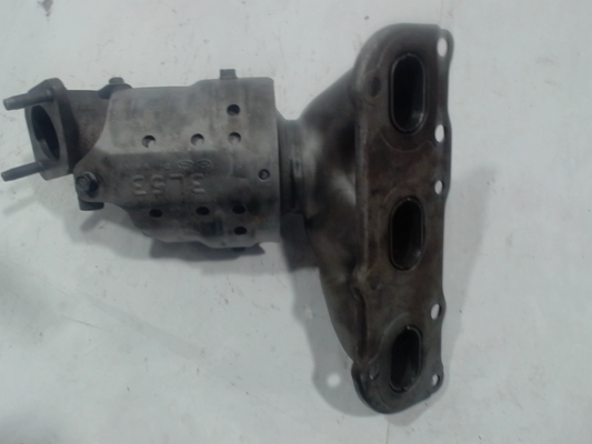 Right, Catalytic Converter with Integrated Exhaust Manifold, AWD