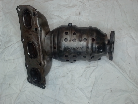 Left, Catalytic Converter with Integrated Exhaust Manifold, AWD
