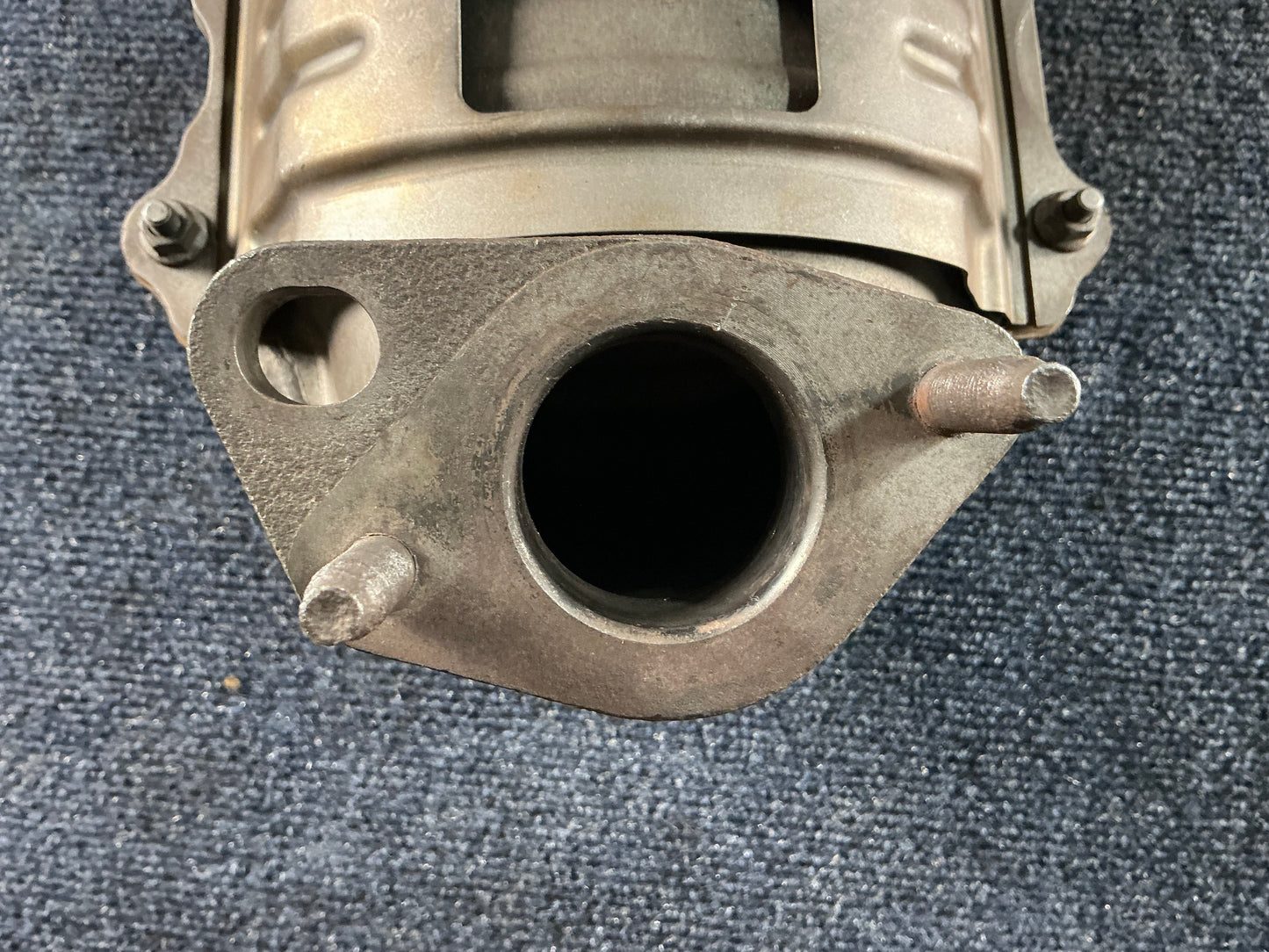 HYUNDAI/KIA Exhaust Manifold OEM PN 2851026390 EPA Code ACX
