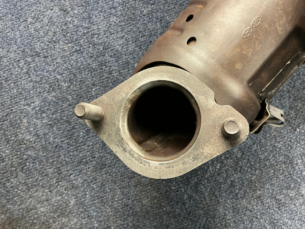 HYUNDAI/KIA Exhaust Manifold OEM PN 285002M700 EPA Code ACX