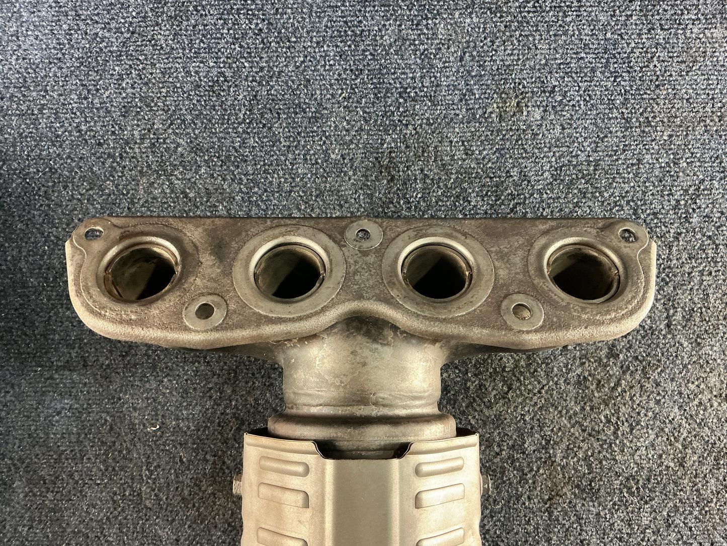 HYUNDAI/KIA Exhaust Manifold OEM PN 285102E350 EPA Code ACX
